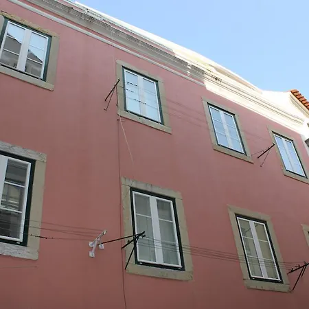 Small Flat In The Heart Of Lisbon